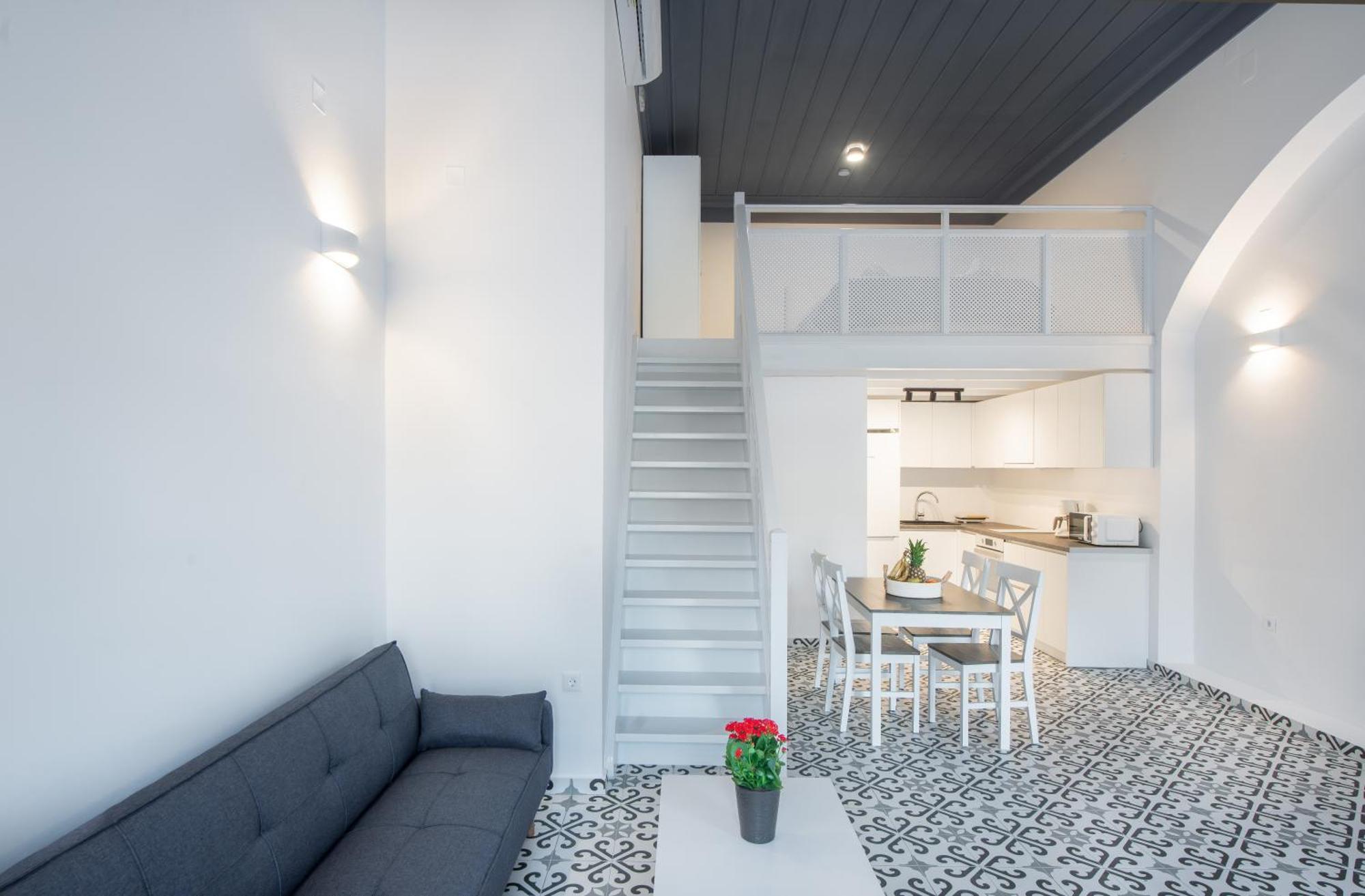 Porto Harani Seaside Apartments Simi Dış mekan fotoğraf