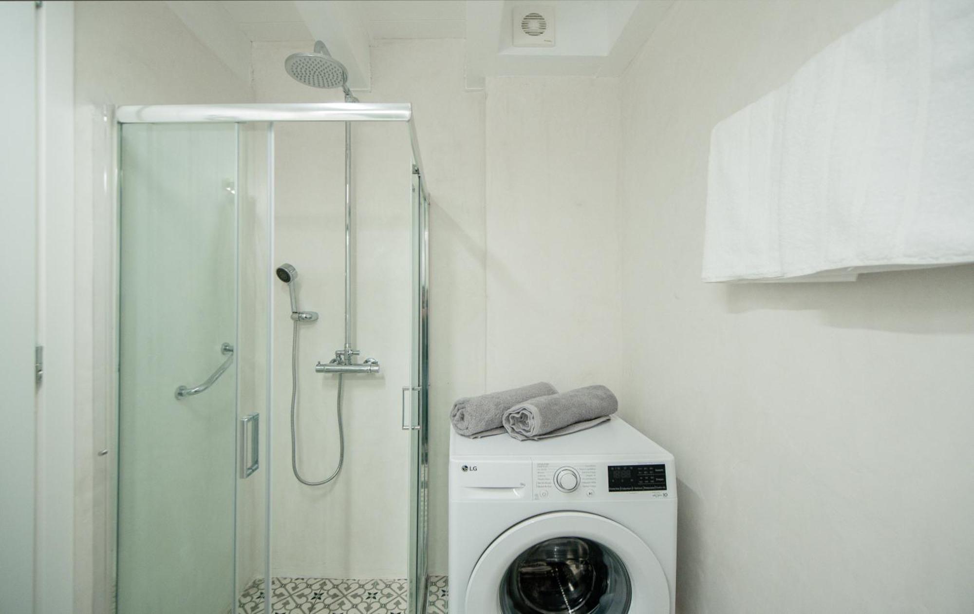 Porto Harani Seaside Apartments Simi Dış mekan fotoğraf