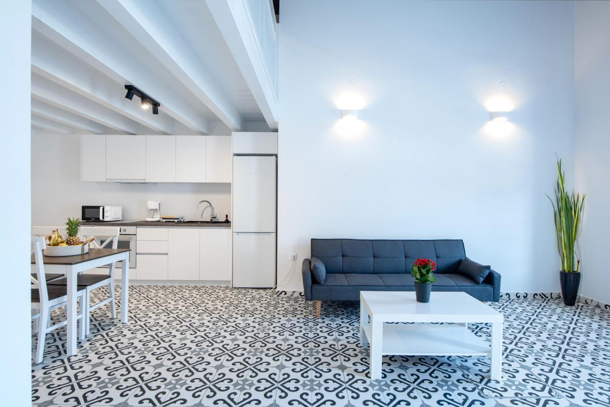 Porto Harani Seaside Apartments Simi Dış mekan fotoğraf