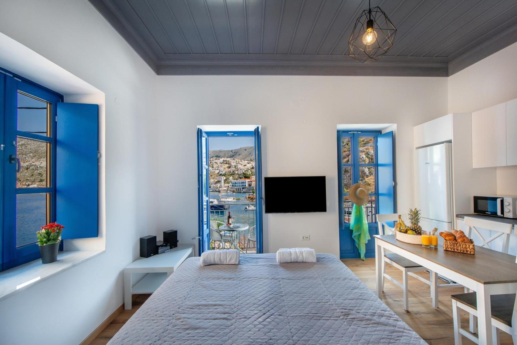 Porto Harani Seaside Apartments Simi Dış mekan fotoğraf
